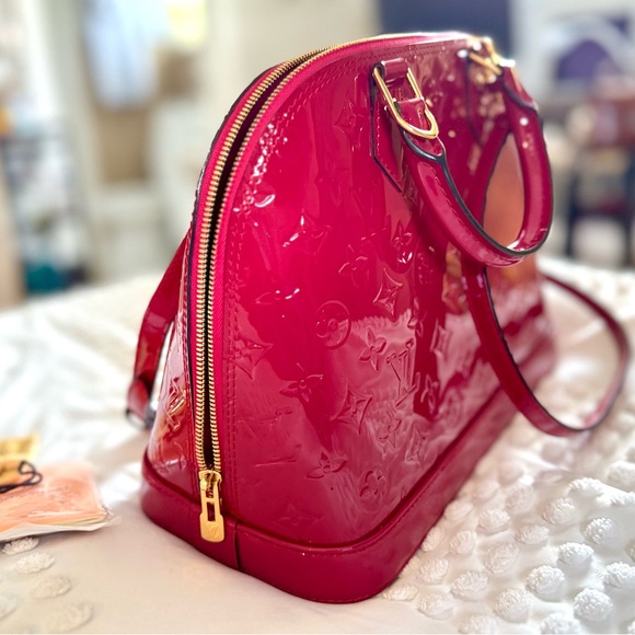 Authentic Louis Vuitton Monogram Vernis Alma Satchel - Picture 12 of 16